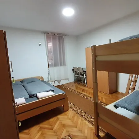 Center * Koper